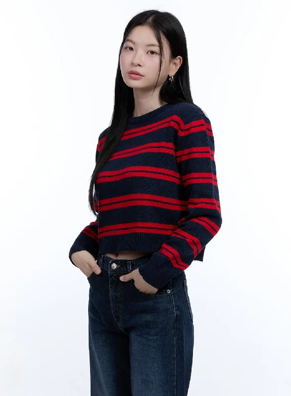 Cozy Stripe Wool-Blend Crop Top OO429